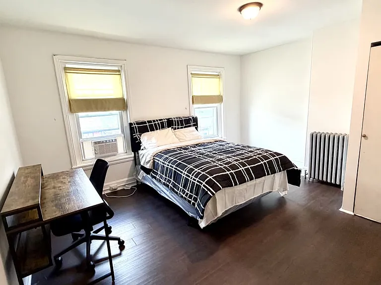 Bedroom #1