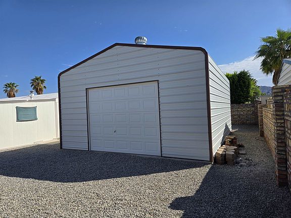 4th image of 13609 E 50th St