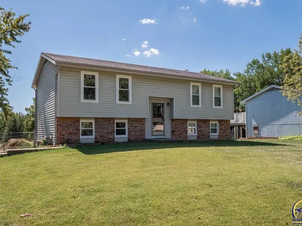 1313 NW Guden St, Topeka, KS 66618