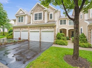 46 Henning Ter, Denville, NJ 07834