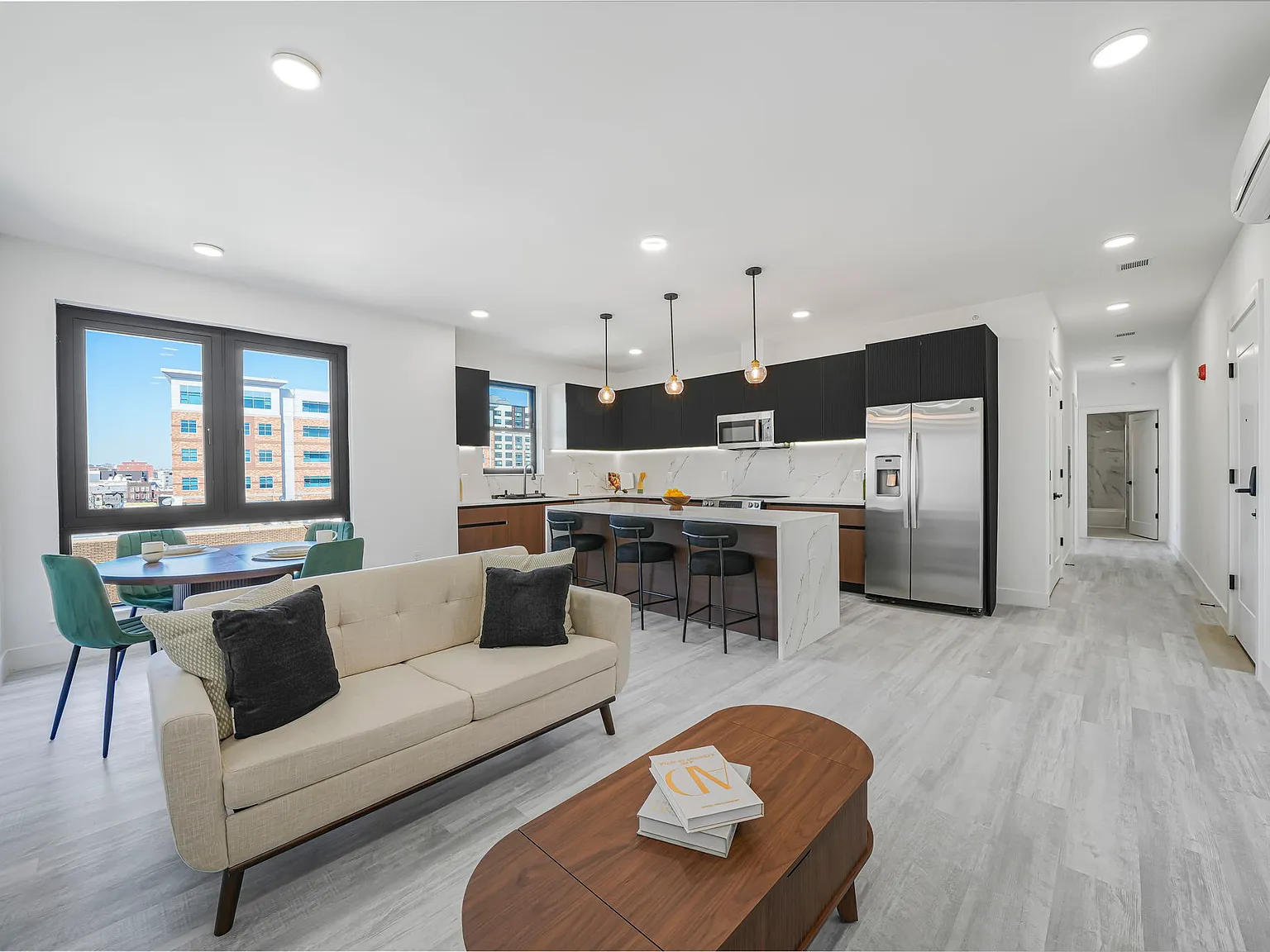 2 bed, 993 sqft, $2,975 — Photo 1
