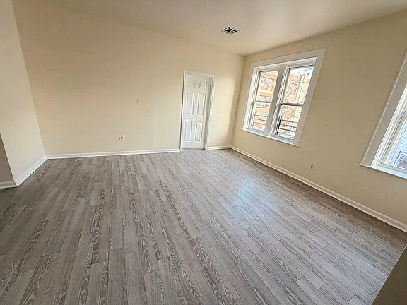 3rd image of 120 Bragaw Ave #6A