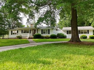 1978 Clodfelter Rd, Winston Salem, NC 27107