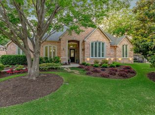 610 Lorraine Dr, Southlake, TX 76092