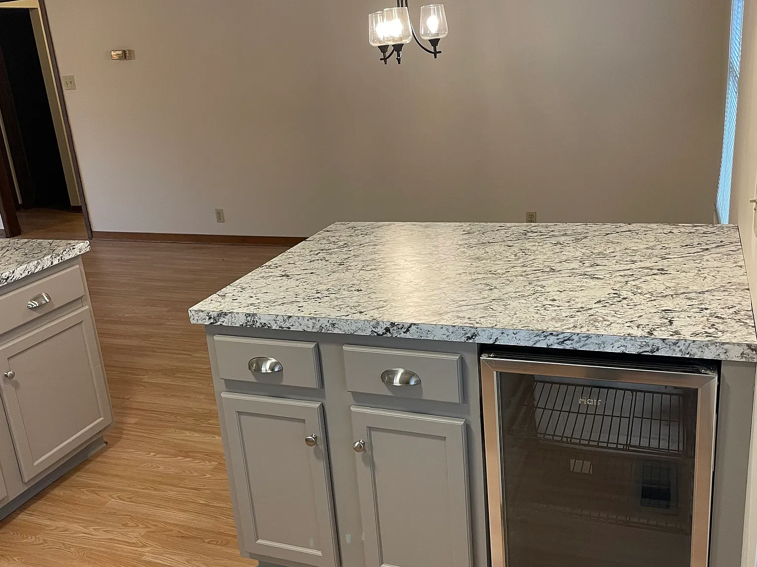 4 bed, 2200 sqft, $2,850 — Photo 2