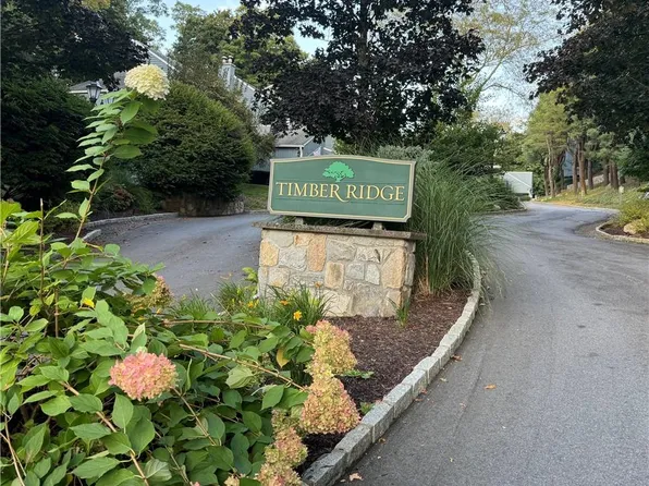 3 Timber Ridge #3, Mount Kisco, NY 10549