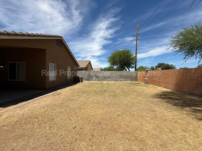 2340 E Derringer Way — Photo 23