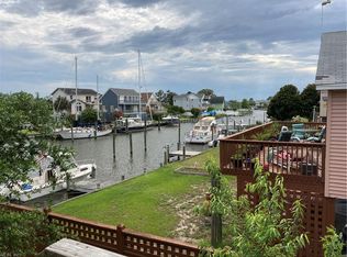 303 Soundview Dr, Kill Devil Hills, NC 27948