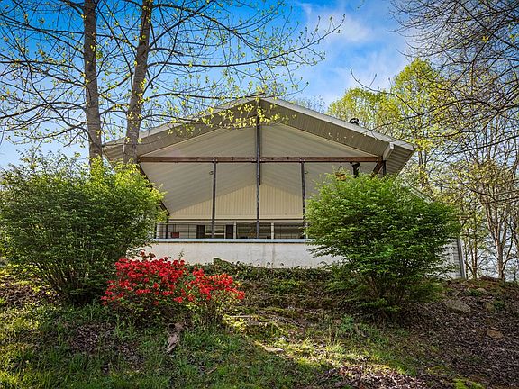 5th image of 108 Forge Mill Estates Dr