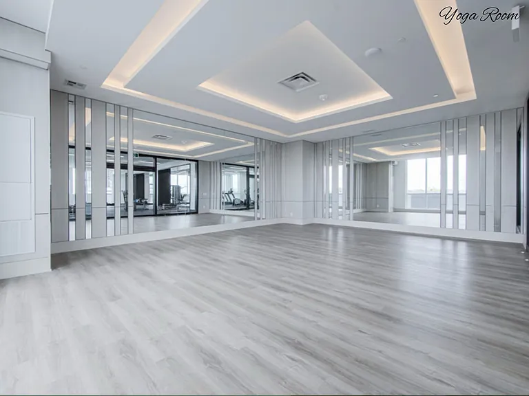 5249 Dundas St W — Photo 27