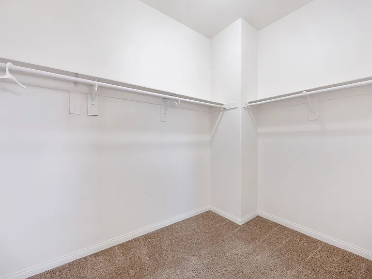 36425 Fallingstar Pl — Photo 11