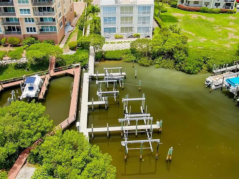 1575 Pinellas Bayway Way S #1575 — Photo 23