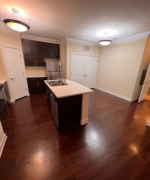 Clairmont at Hillandale — Photo 38