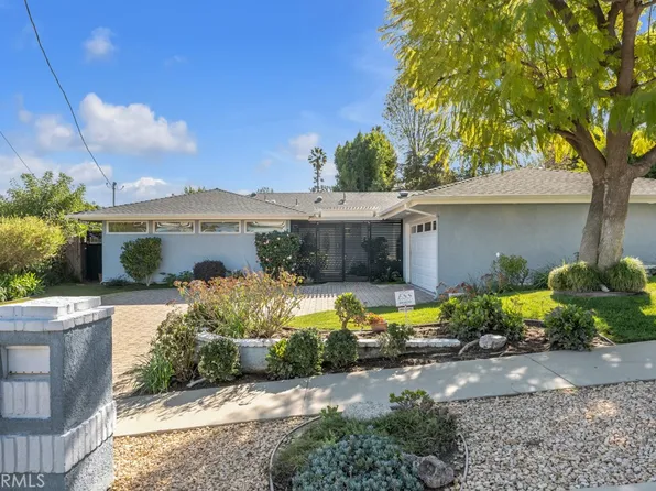 22432 De Grasse Dr, Calabasas, CA 91302