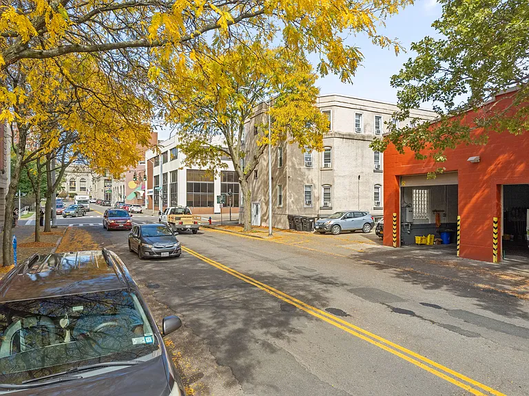 82 Hawley St #1H — Photo 16