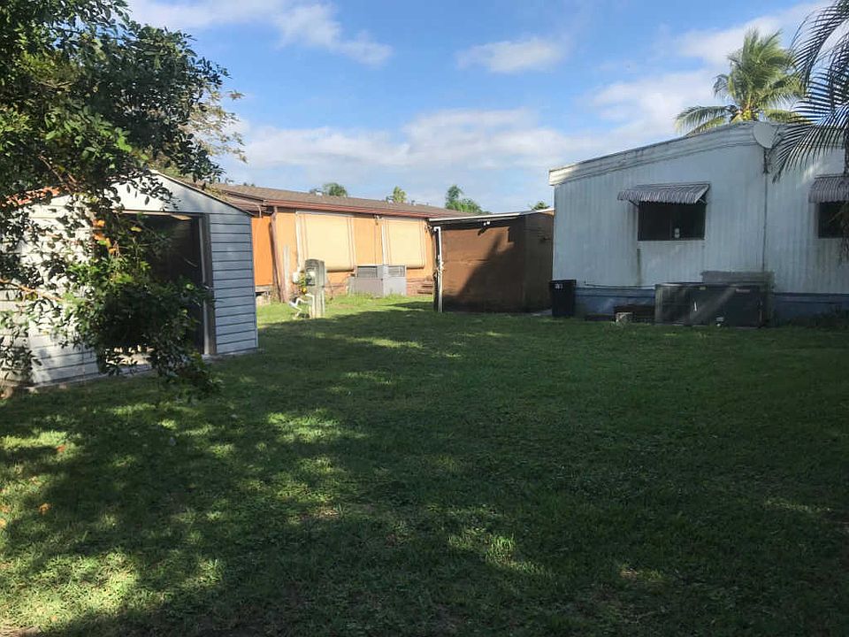 2nd image of 22953 Tradewind Rd