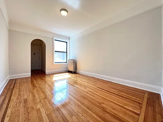 Rented by Zjama Realty Corp | media 3