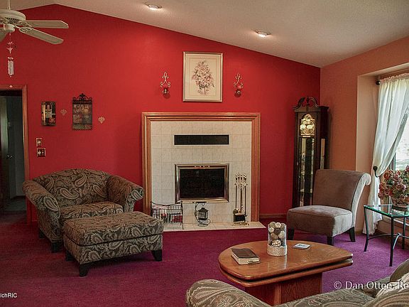 4th image of 5460 Stowehill Dr SE
