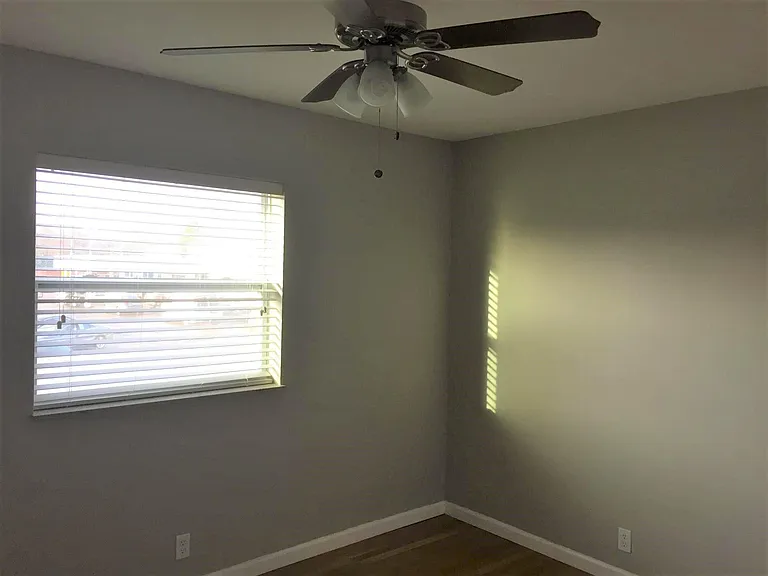 520 Mariedale Dr — Photo 6