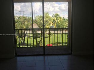 8500 SW 133rd Avenue Rd APT 301, Miami, FL 33183
