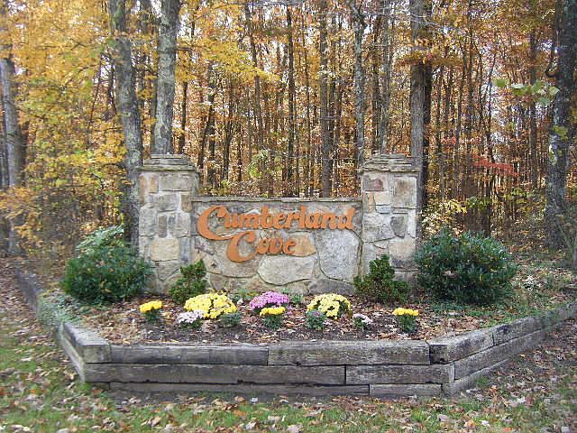 1st image of Creek Dr