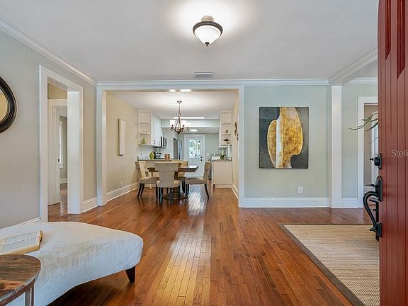 3rd image of 1005 E 31st Ave