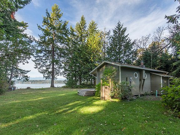 4th image of 35653 Hood Canal Dr NE