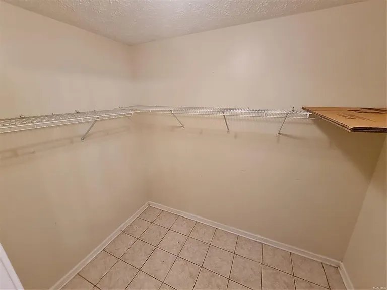 123 Meadowview Dr — Photo 12
