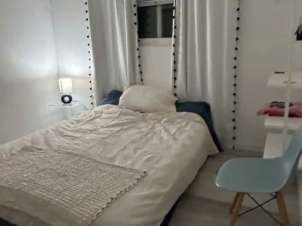 (undisclosed Address), Redondo Beach, CA 90278