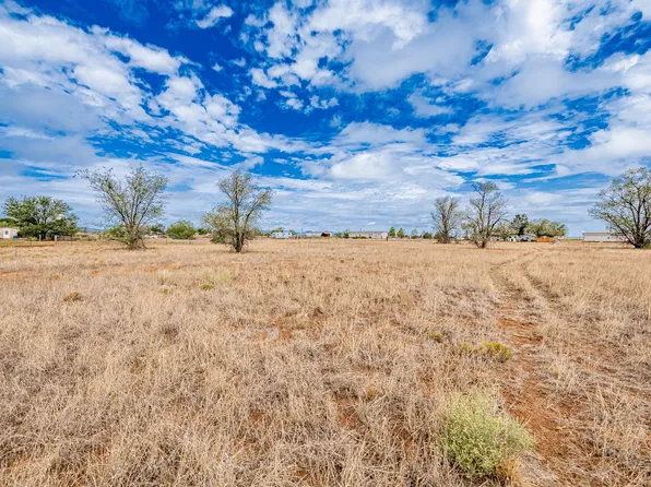 24 Street, Moriarty, NM 87035