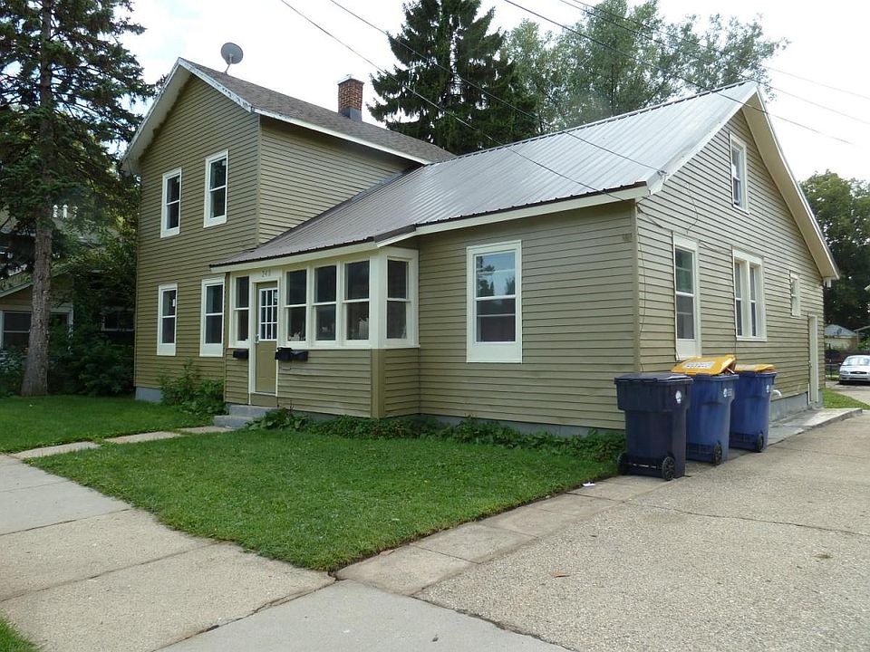 1st image of 243 Gold Ave NW APT 2