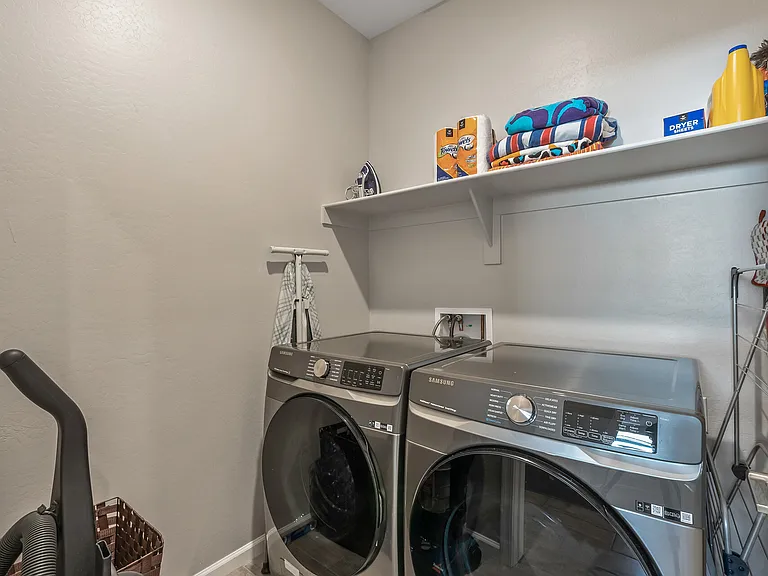 17352 W Paraiso Ln — Photo 12