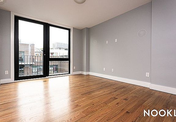 5th image of 115 Stanwix St #813