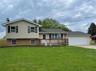 711 SW 2nd St, Stuart, IA 50250