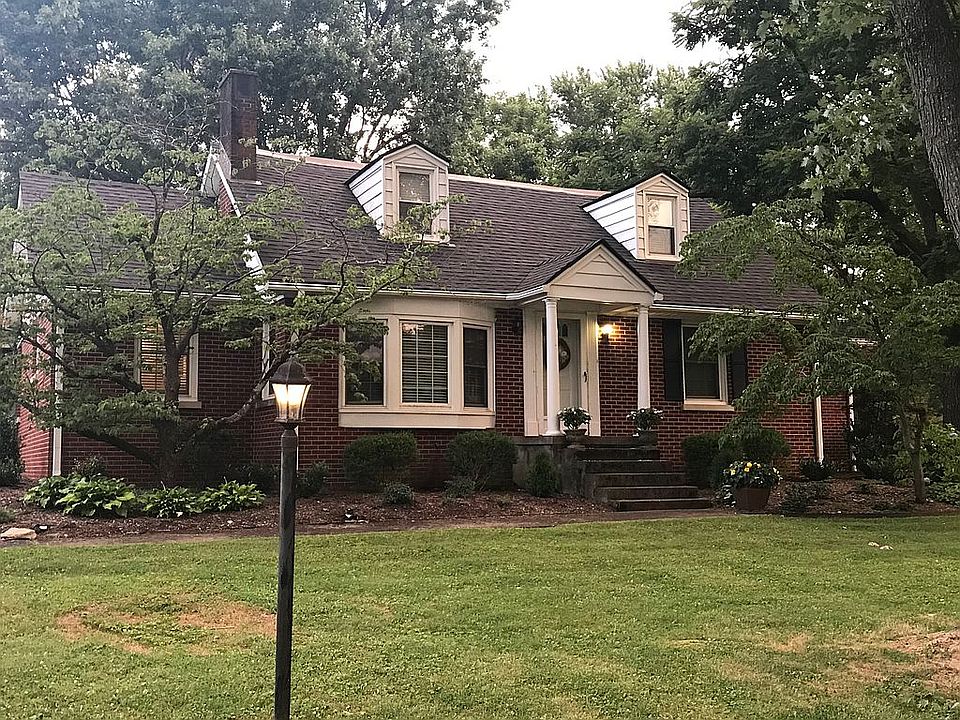 1st image of 420 Akers Dr
