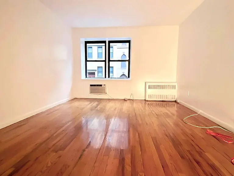 212 E 83rd St #1C — Photo 3