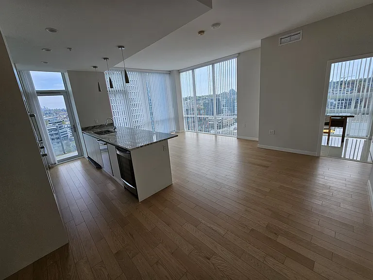 1708 Ontario St #Penthouse 1 — Photo 8