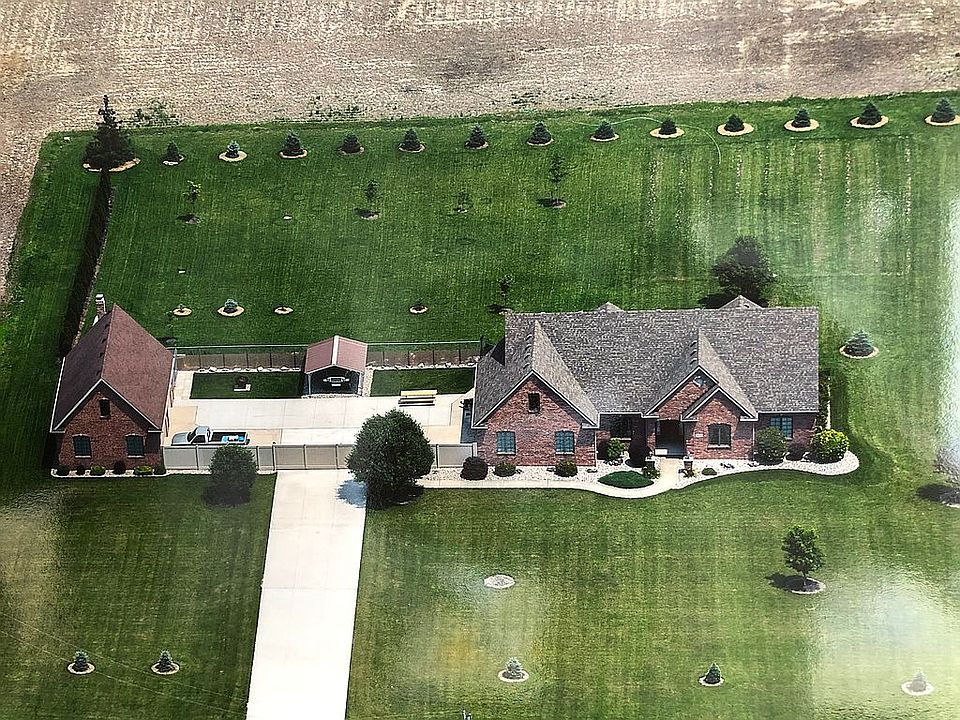 2nd image of 1435 Bury Rd