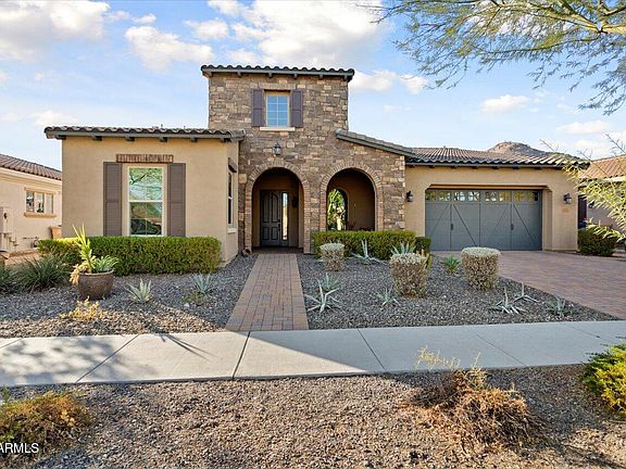 4th image of 4934 N 210TH Avenue