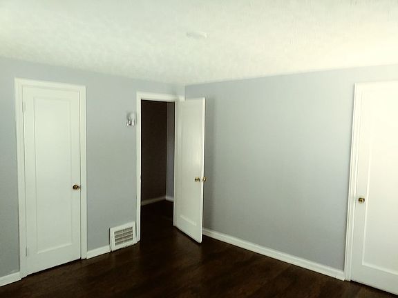 2nd image of 14337 Tuckahoe Ave