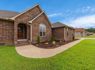 155 Oak St, Martin, TN 38237