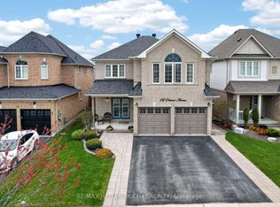 12 Orleans Ave, Barrie, ON L4M 0B1