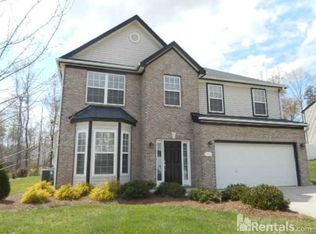 1510 Guinness Dr, Mc Leansville, NC 27301