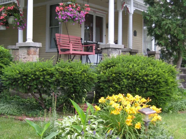 504 S Main St, Bowling Green, OH