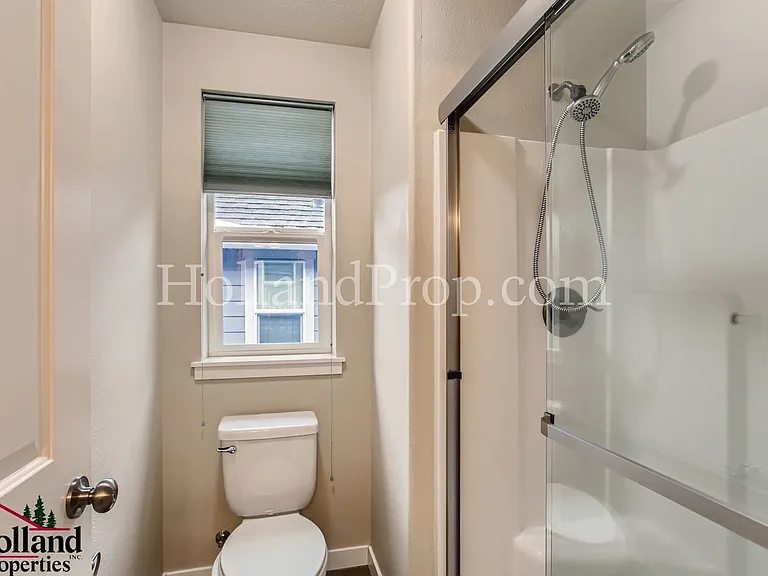 3119 NE Weeping Willow Way — Photo 16