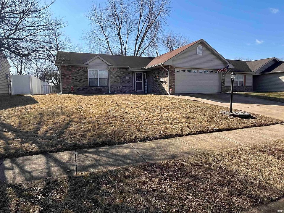 1st image of 237 Cromwell Ct