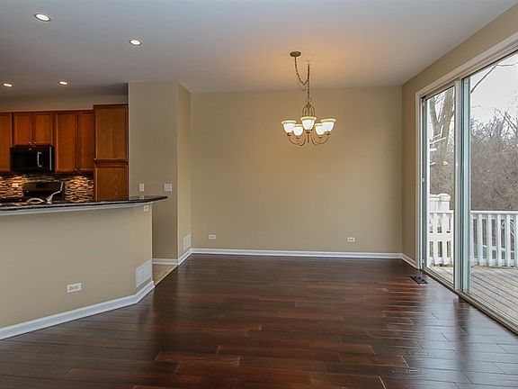 4th image of 4347 Waters Edge Dr