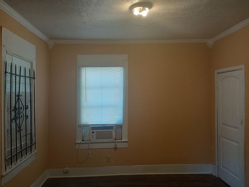 Front Bedroom