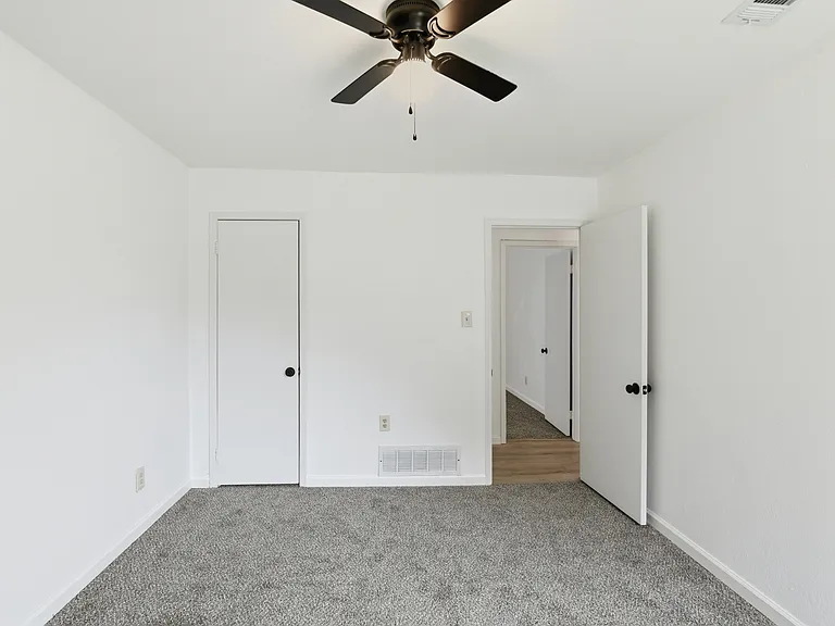 9305 Shipman St — Photo 17