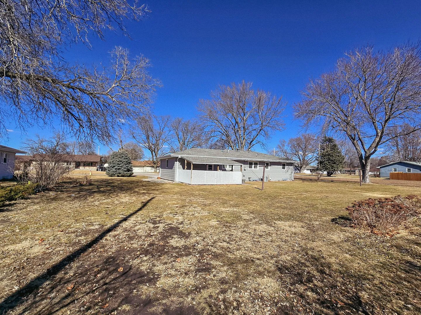 1605 Grand Ave — Photo 3